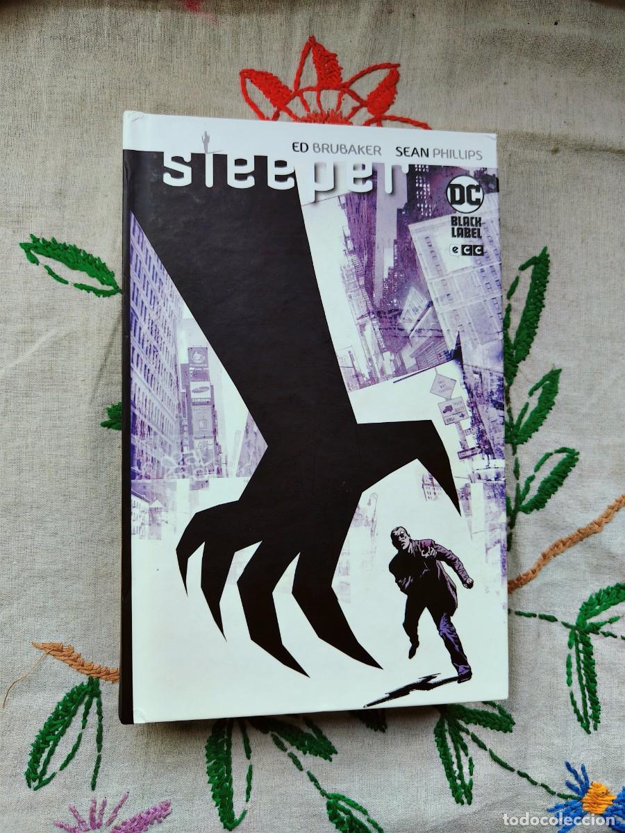 C&oacute;mics: Sleeper Integral. Brubaker. ECC. Est&aacute; como nuevo.
