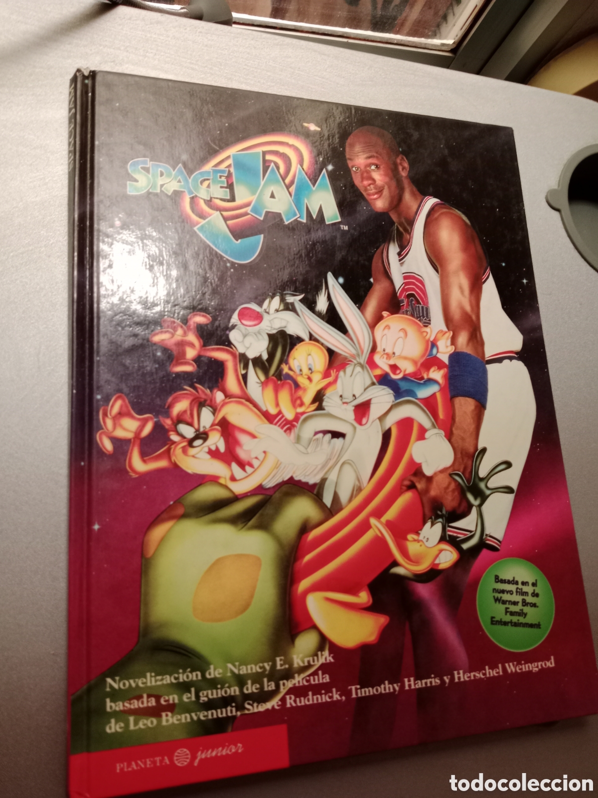 C&oacute;mics: Libro Space Jam Looney tunes Michael Jordan