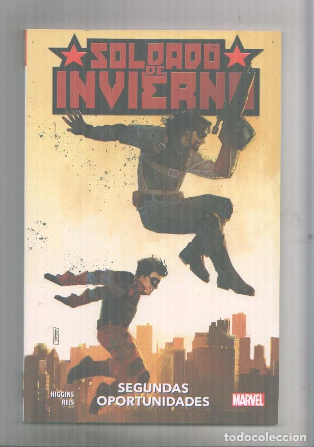 Comics: Panini: Invasores (Capitan America,Namor,Soldado de invierno) volumen 1: Fantasmas de guerra - vari