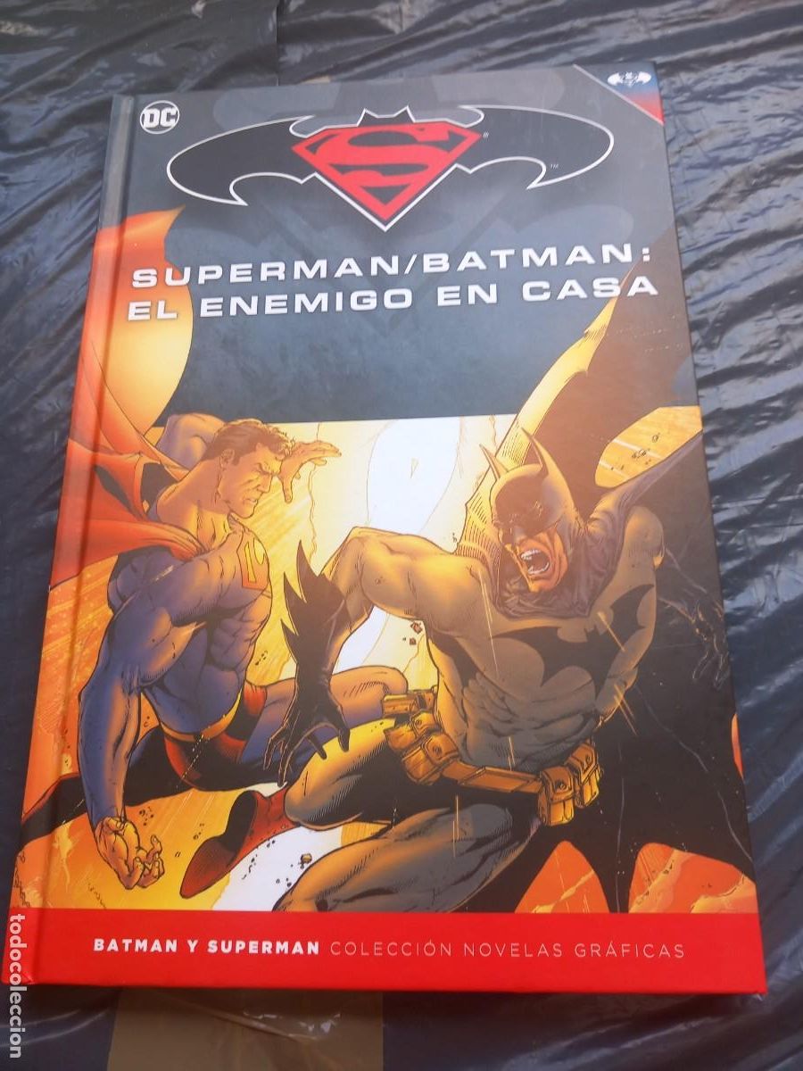 C&oacute;mics: BATMAN Y SUPERMAN N&deg; 25 EL ENEMIGO EN CASA