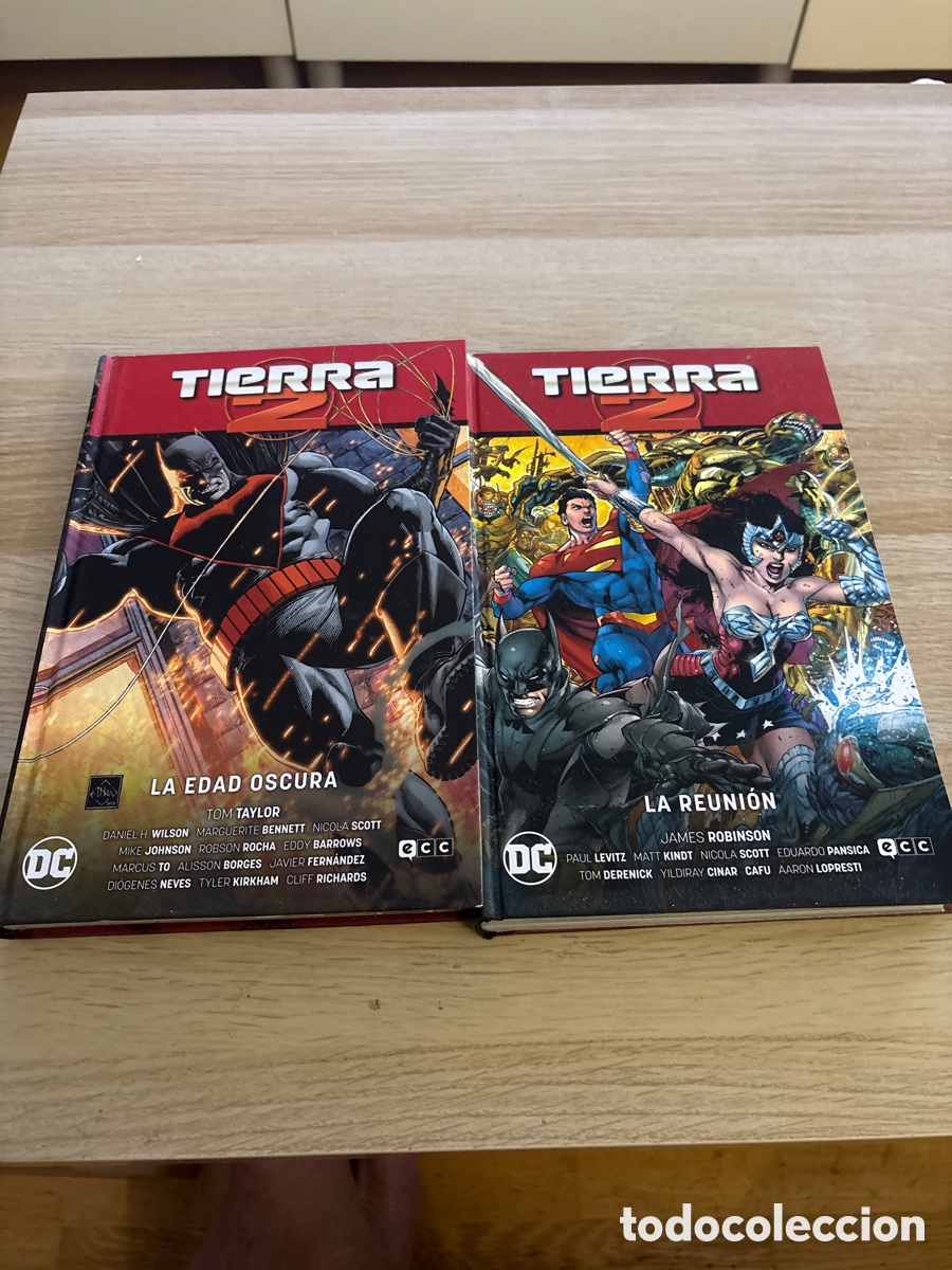 C&oacute;mics: Tierra 2. Obra completa. La edad oscura y La reuni&oacute;n
