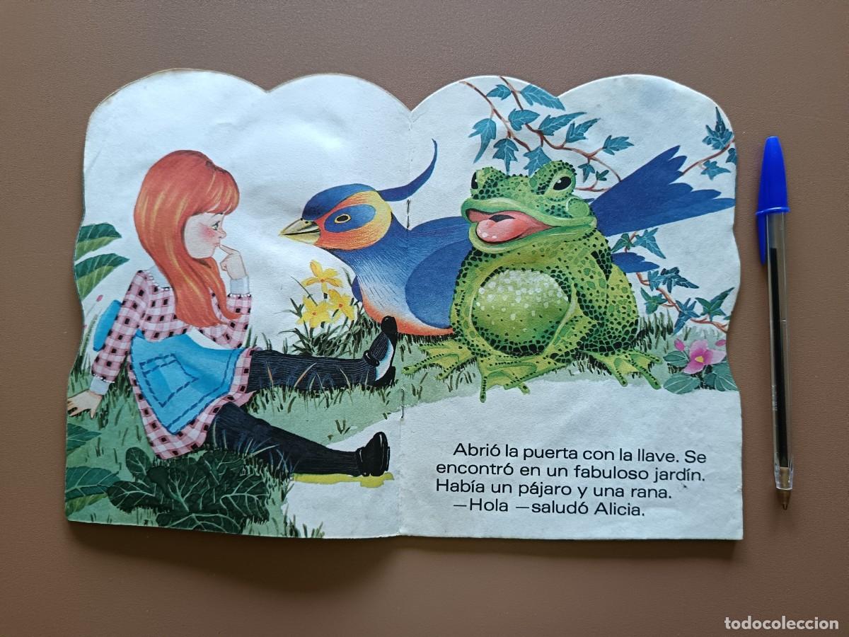 C&oacute;mics: CUENTO TROQUELADO- ALICIA EN EL PAIS DE LAS MARAVILLAS - Foto 3