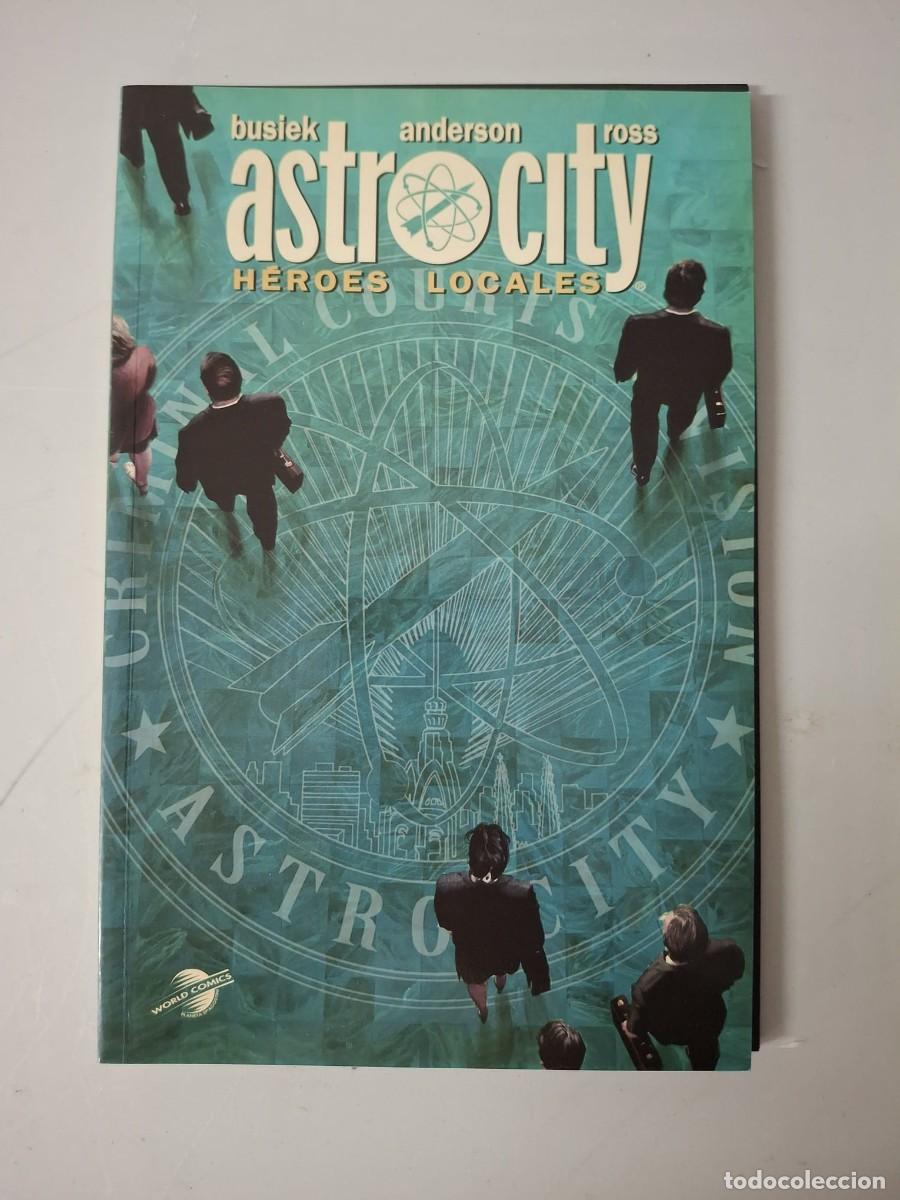 C&oacute;mics: COMIC ASTROCITY. HEROES LOCALES. WORLD COMICS