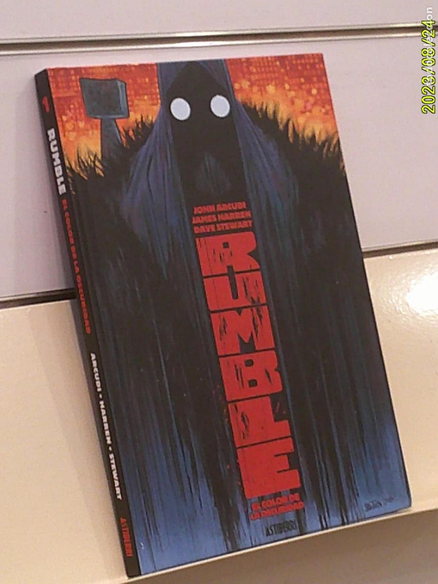 C&oacute;mics: RUMBLE N&ordm; 1 EL COLOR DE LA OSCURIDAD TOMO TAPA DURA - ASTIBERRI OFERTA