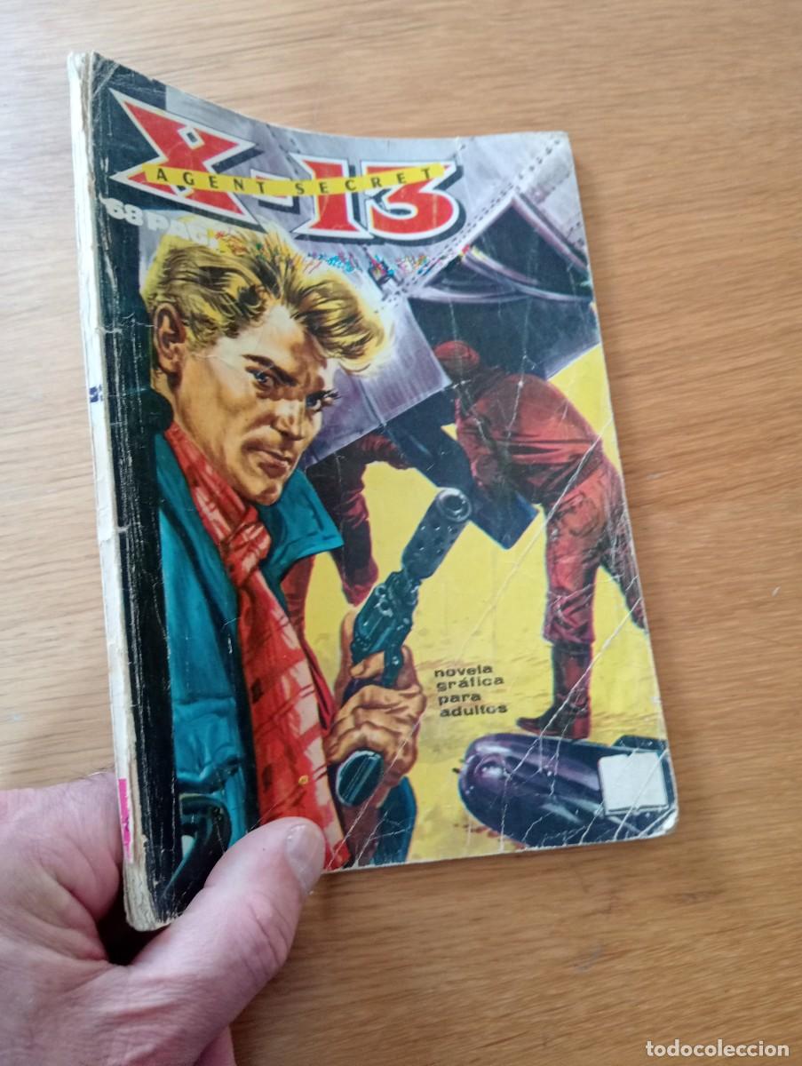 Comics : AGENT SECRET X &ndash; 13 N.&ordm; 8 (DE 11). TRAICI&Oacute;N BAJO EL AGUA. R&Uacute;STICA. BOIXHER. 1968.