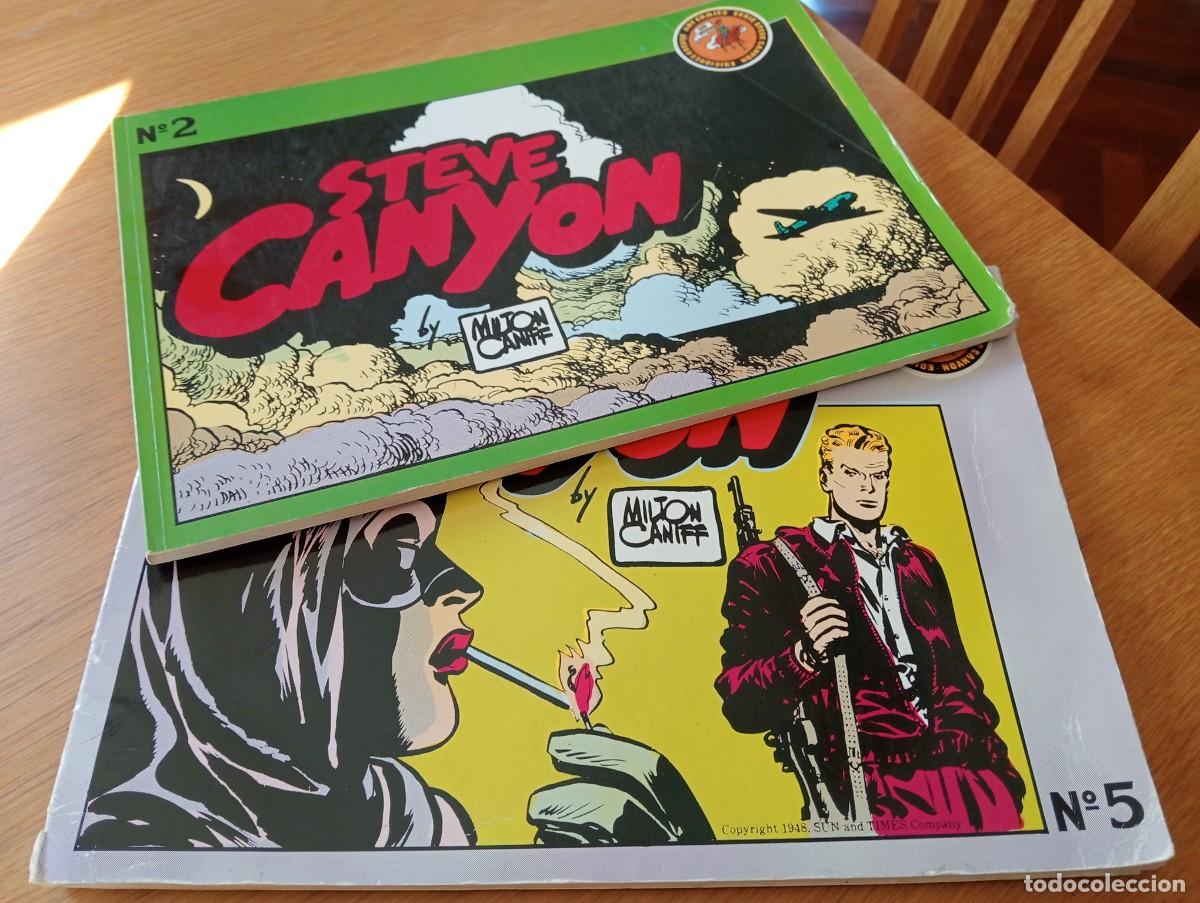 Comics: LOTE CON DOS EJEMPLARES DE STEVE CANYON (DE 29). R&Uacute;STICA. EDICIONES ESEUVE. 1988.