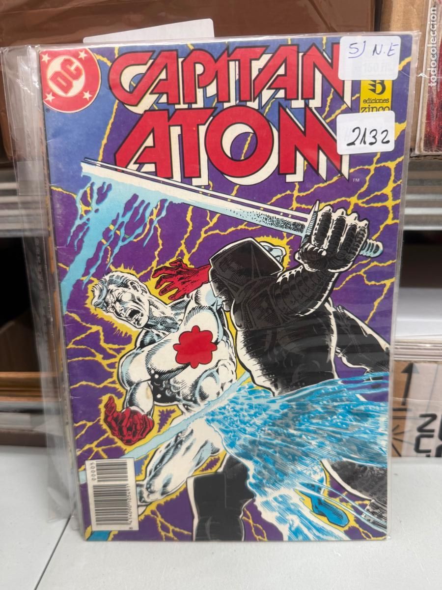 C&oacute;mics: CAPITAN ATOM NUMERO 5 - Foto 1