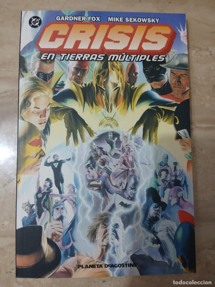 C&oacute;mics: Crisis en tierras multiples ediciones planeta estado muy bueno - Foto 1