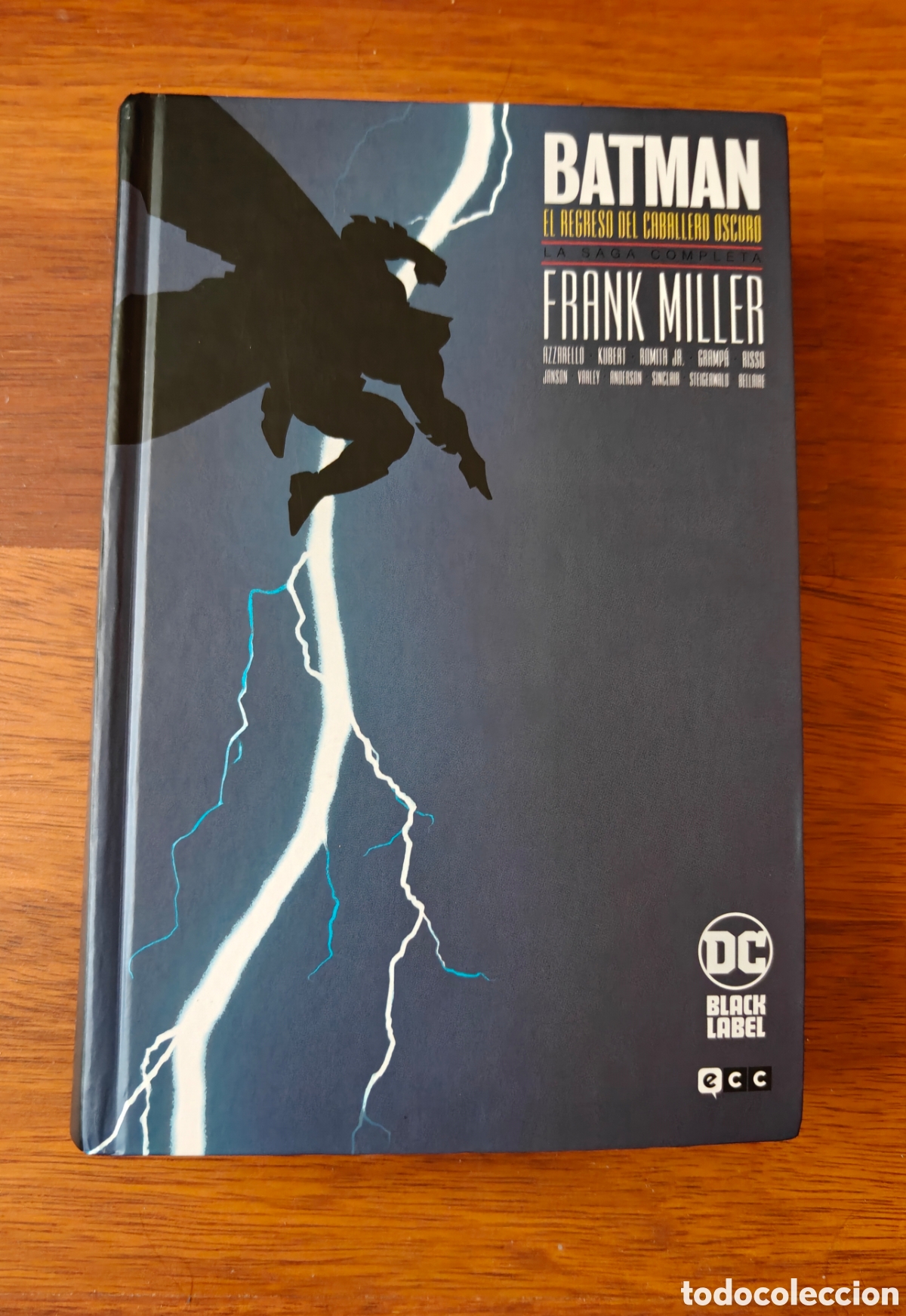 C&oacute;mics: Integral Batman El regreso del Caballero Oscuro La saga completa. Frank Miller.
