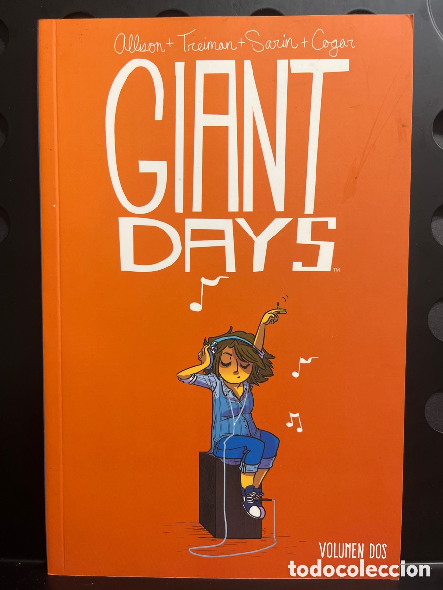 C&oacute;mics: GIANT DAYS N.2 VOLUMEN DOS FANDOGAMIA BOOM ! BOX ( 2017/2023 )