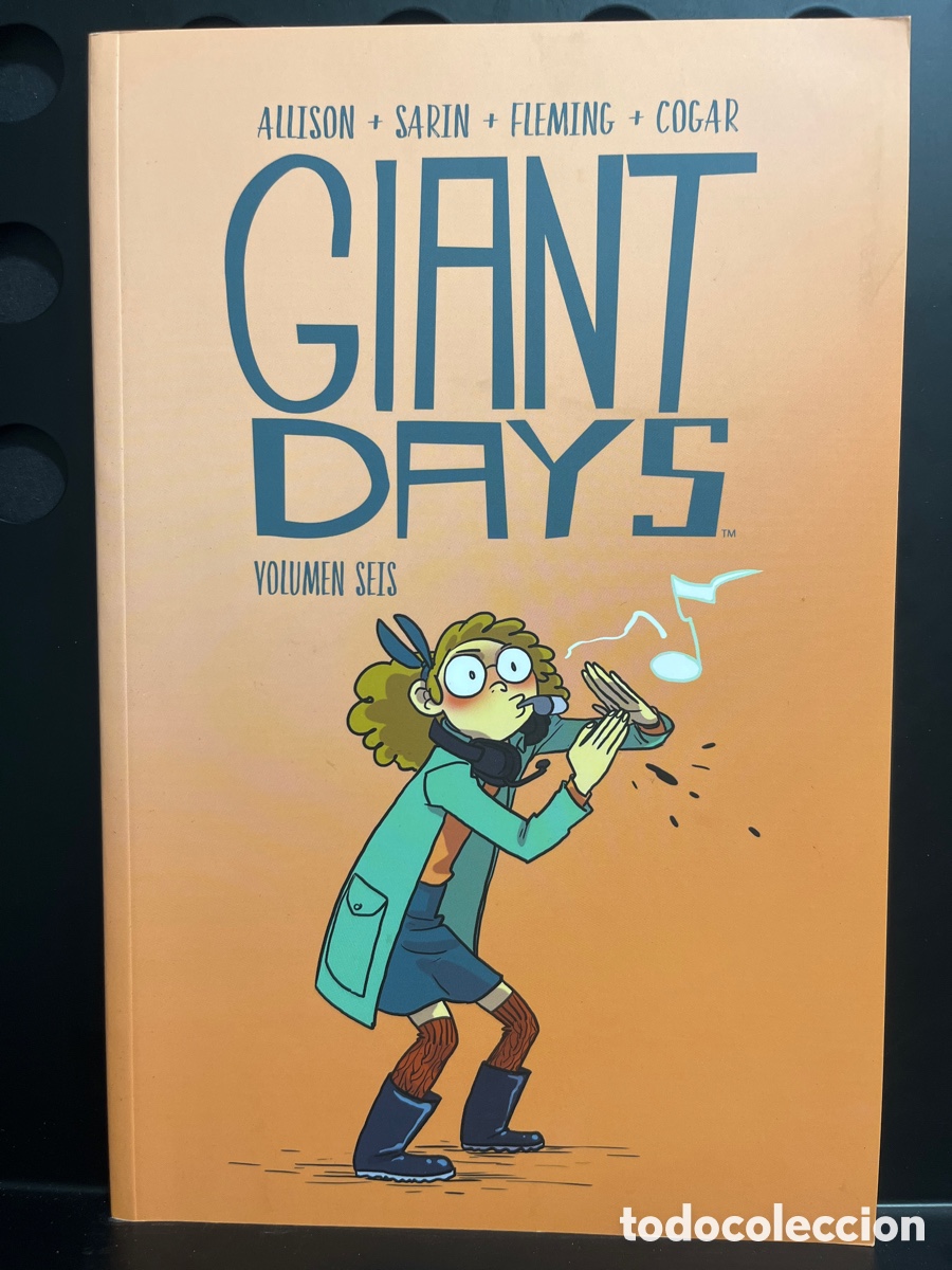 C&oacute;mics: GIANT DAYS N.6 VOLUMEN SEIS FANDOGAMIA BOOM ! BOX ( 2017/2023 )