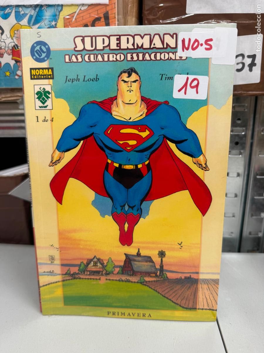 C&oacute;mics: SUPERMAN LAS 4 ESTACIONES VID LIBRO 4 - Foto 1