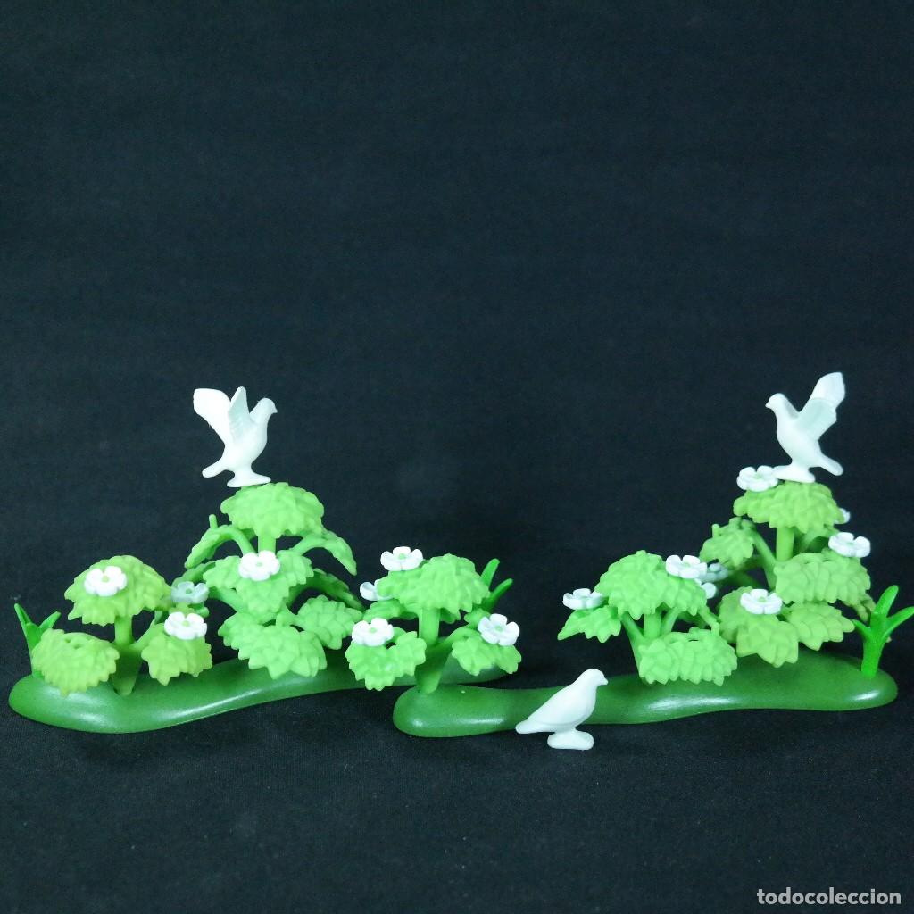 C&oacute;mics: Playmobil arbustos con flores y palomas ☼