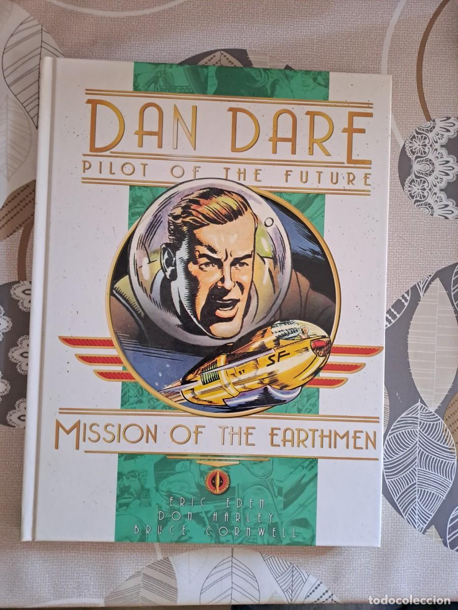 C&oacute;mics: Dan Dare pilot of the future, mission of the earthmen, Titanbooks en perfecto estado Bolsa DA