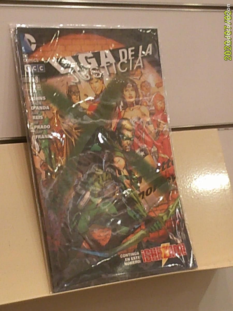 C&oacute;mics: LIGA DE LA JUSTICIA N&ordm; 8 GEOFF JOHNS DC - ECC
