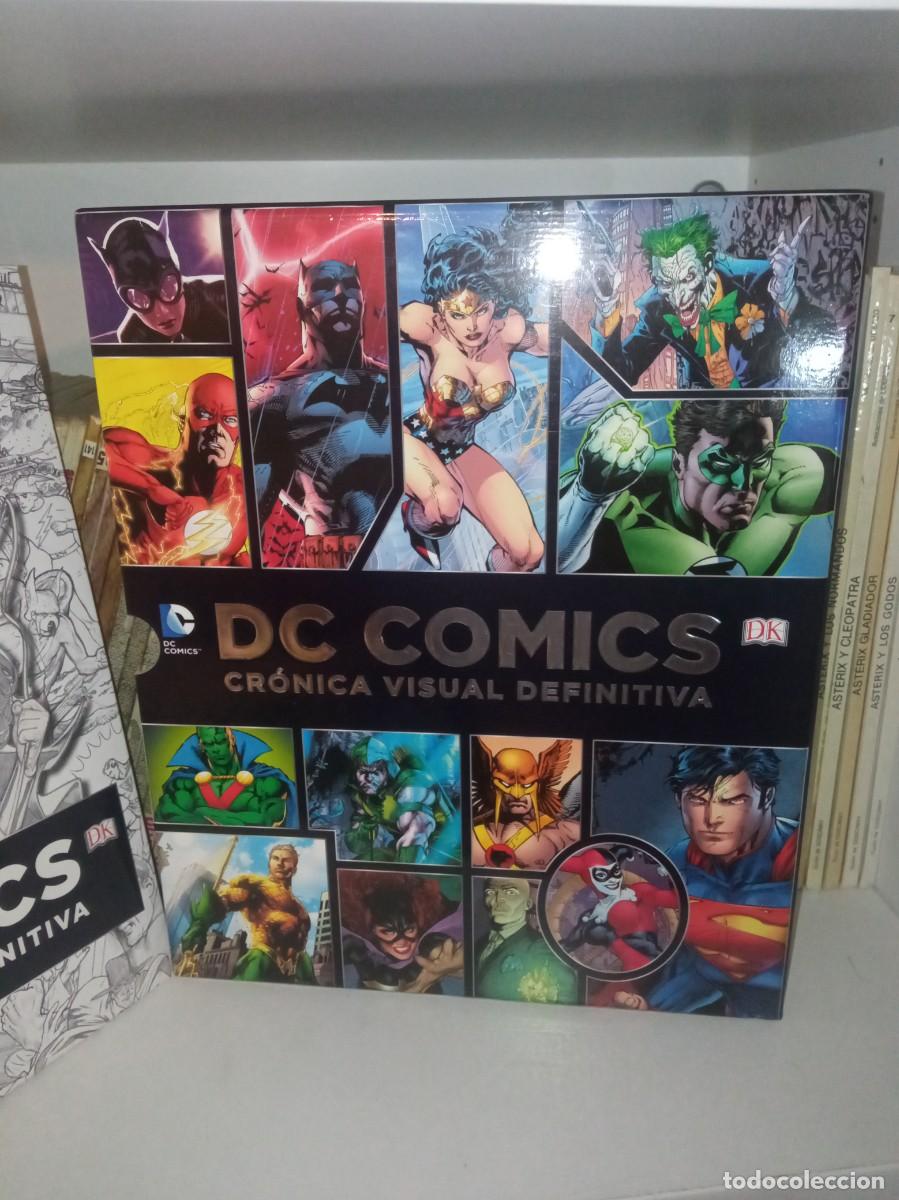 C&oacute;mics: DC Comics: Cr&oacute;nica visual definitiva &ndash; DK - Foto 3