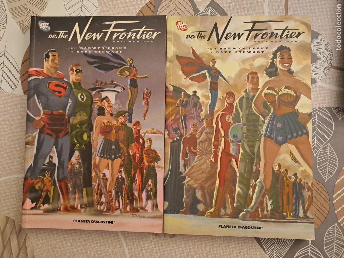 C&oacute;mics: The new frontier completa 2 n&uacute;meros, Planeta en muy buen estado Bolsa DA