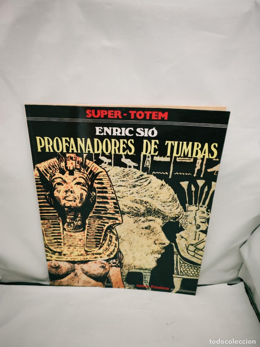 Comics : S&uacute;per T&oacute;tem 05: Profanadores de tumbas (Primera edici&oacute;n)