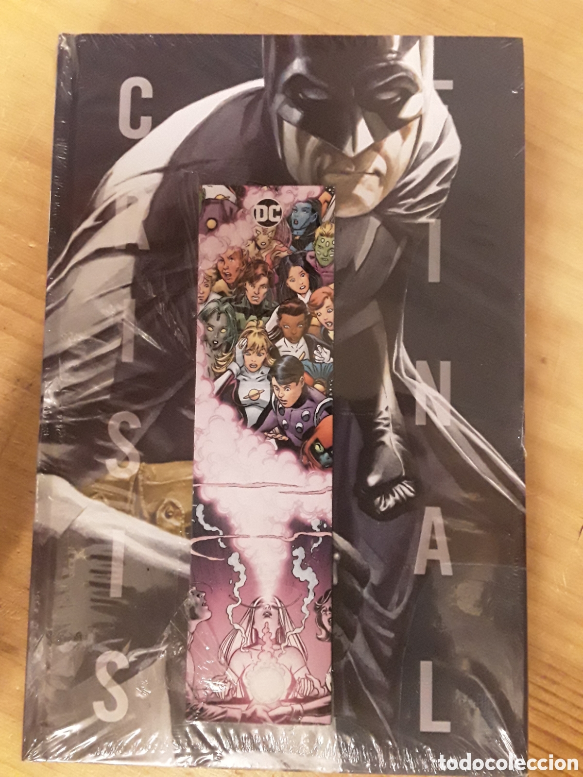 C&oacute;mics: Crisis final 3 - ecc ediciones - Foto 1