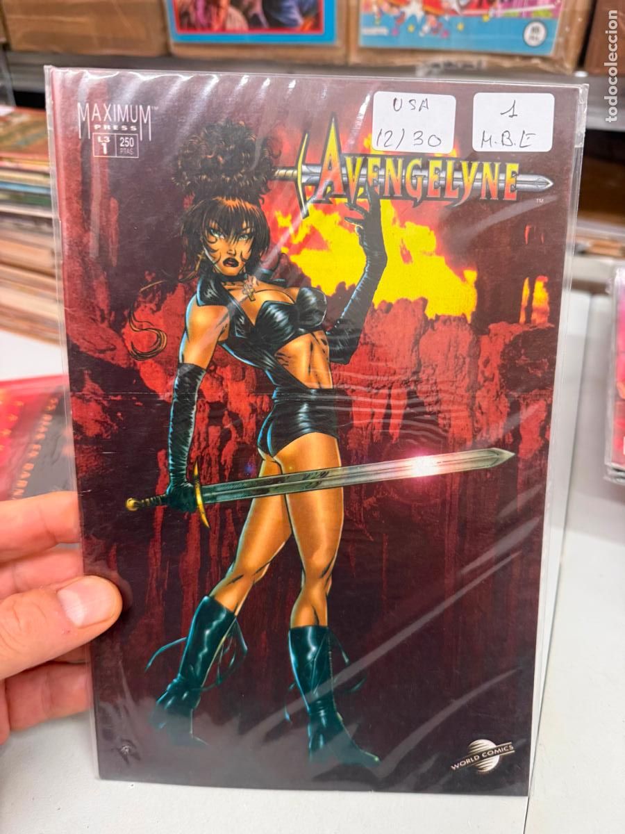 C&oacute;mics: AVENGELYNE NUMERO 1 BUEN ESTADO - Foto 1