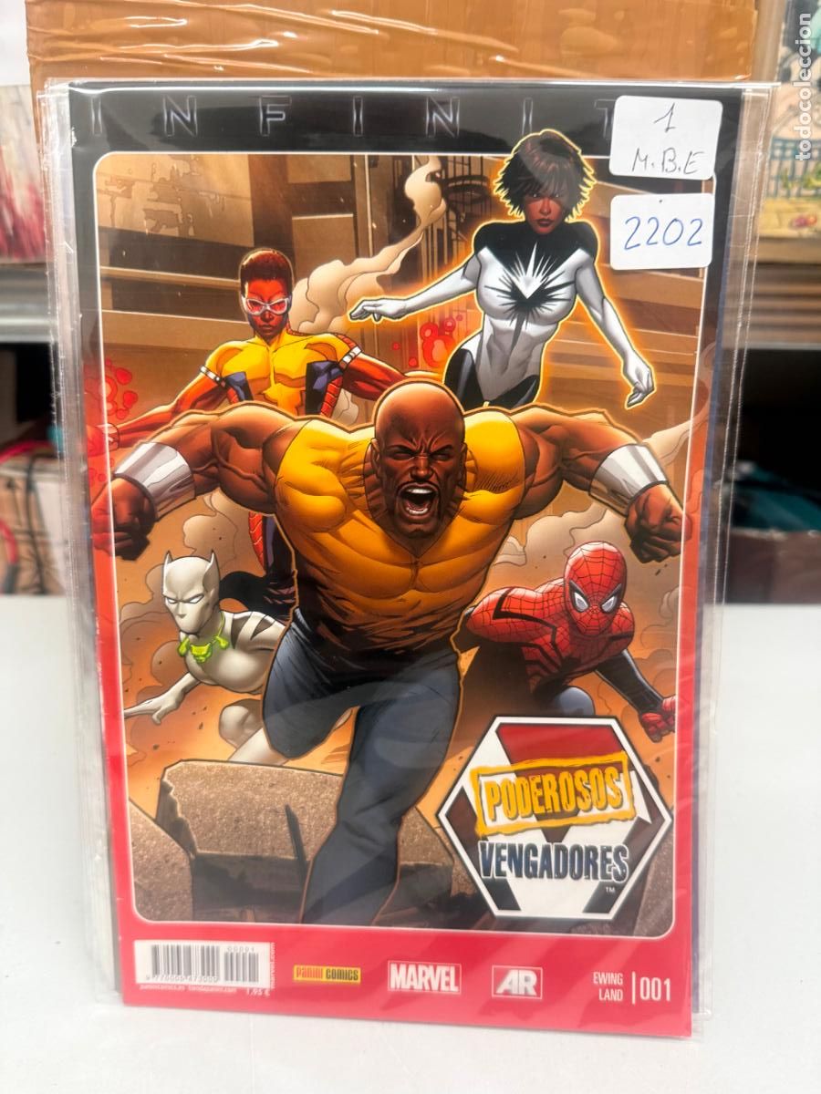 C&oacute;mics: PODEROSOS VENGADORES NUMERO 1 BUEN ESTADO - Foto 1