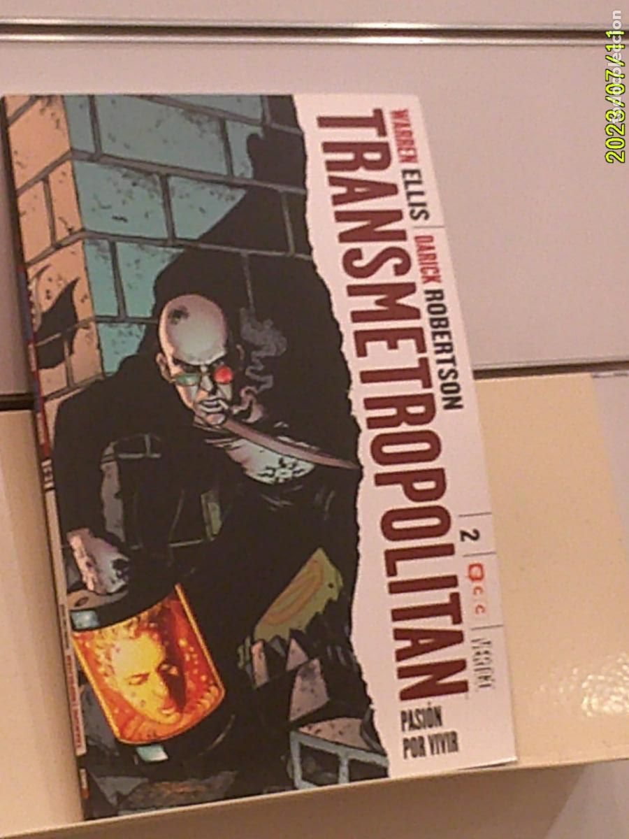 C&oacute;mics: TRANSMETROPOLITAN N&ordm; 2 PASION POR VIVIR WARREN ELLIS COLECCION VERTIGO - ECC OFERTA