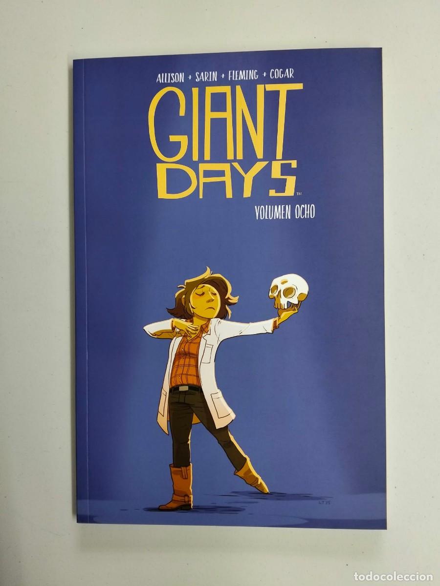 C&oacute;mics: GIANT DAYS n&ordm; 8. Allison, Sarin, Fleming, Cogar. FANDOGAMIA - Foto 1