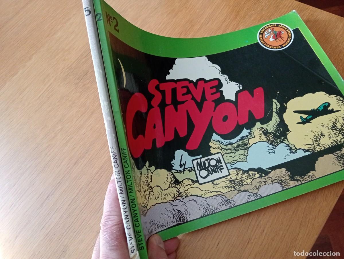 C&oacute;mics: LOTE CON DOS EJEMPLARES DE STEVE CANYON (DE 29). R&Uacute;STICA. EDICIONES ESEUVE. 1988. - Foto 2