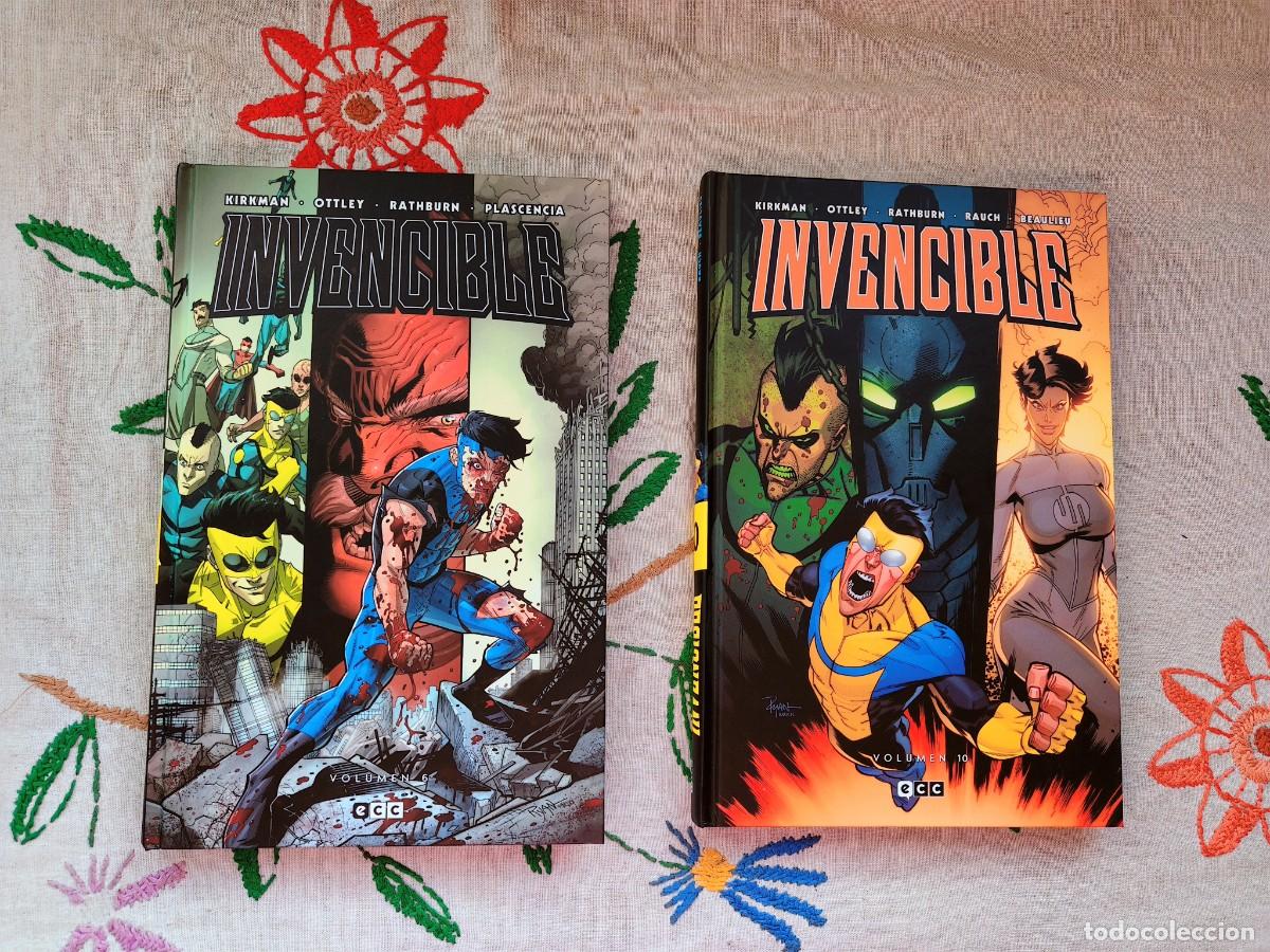 C&oacute;mics: Invencible 6 y 10. Robert Kirkman. ECC. DC Comics. Edici&oacute;n en tapa dura - Foto 1