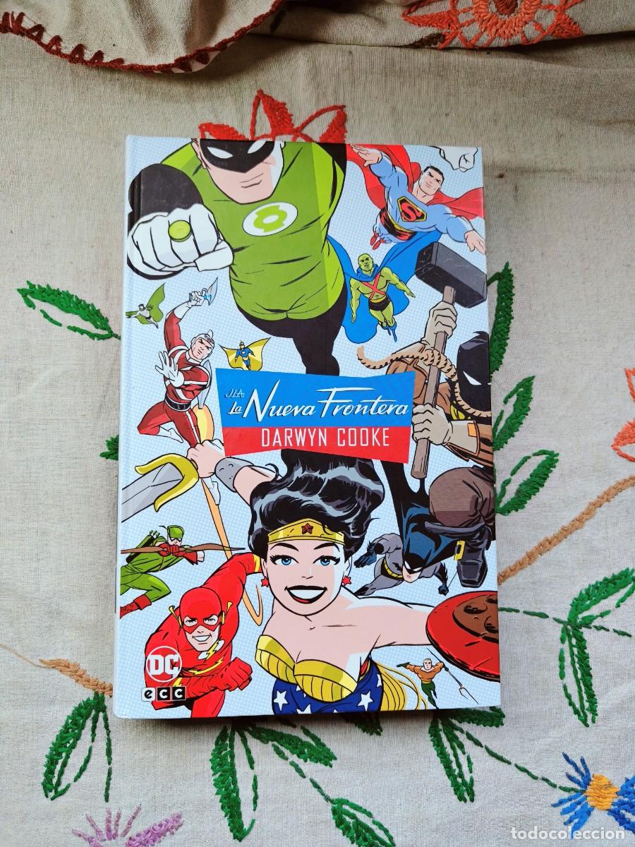C&oacute;mics: JLA La Nueva Frontera. ECC. DC C&oacute;mics. Darwin Cooke. Tapa dura.