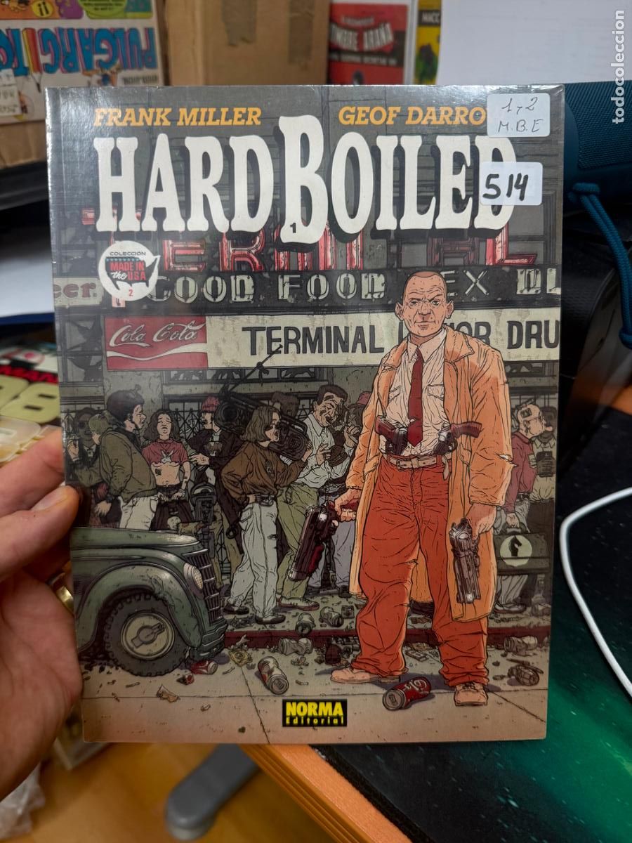 Comics: HARD BOLLED NUMERO 1 Y 2 EDITORIAL NORMAN MUY BUEN ESTADO