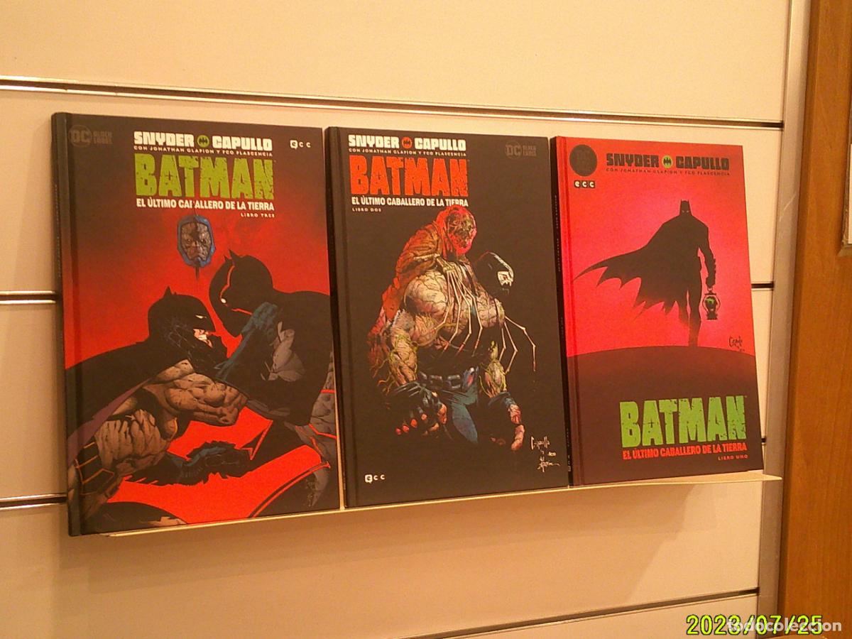C&oacute;mics: BATMAN EL ULTIMO CABALLERO DE LA TIERRA COMPLETA 3 TOMOS TAPA DURA DC - ECC OFERTA
