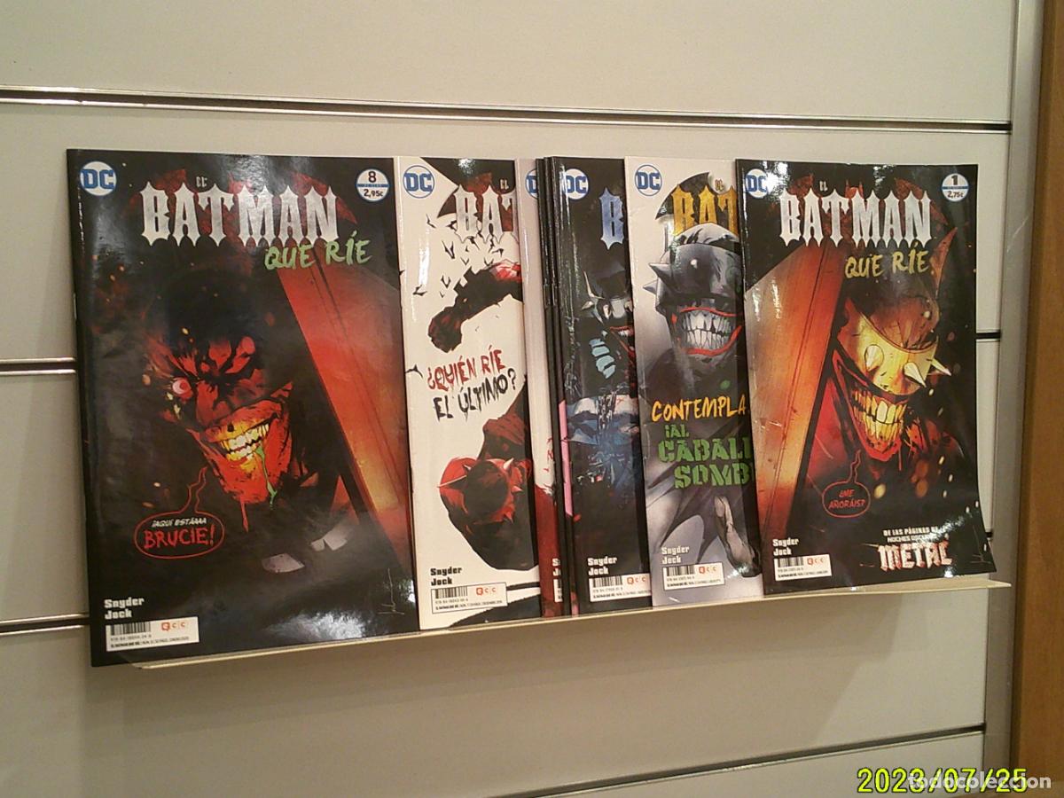 C&oacute;mics: EL BATMAN QUE RIE COMPLETA 8 NUMEROS DC - ECC OFERTA - Foto 2