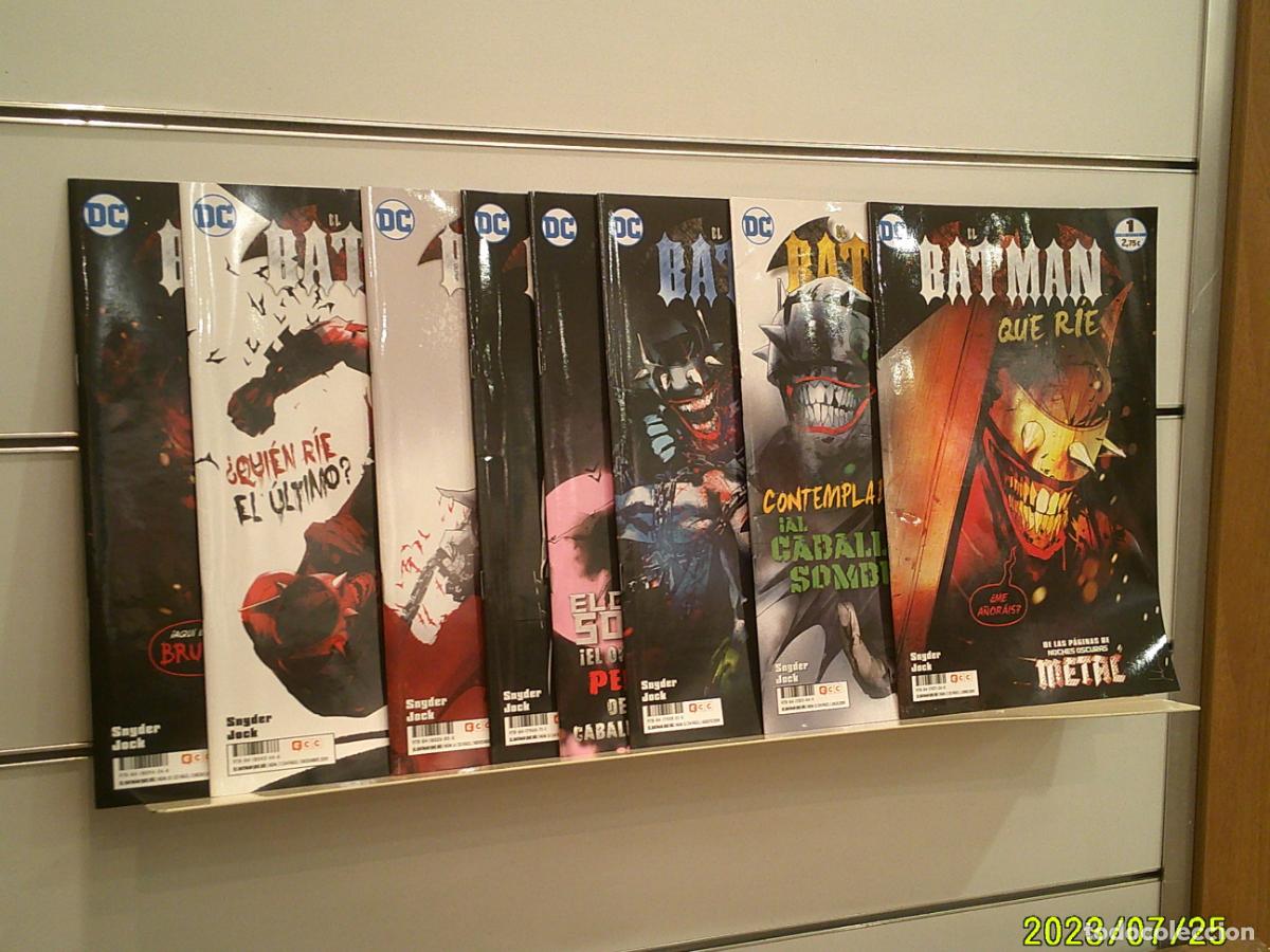 C&oacute;mics: EL BATMAN QUE RIE COMPLETA 8 NUMEROS DC - ECC OFERTA - Foto 1