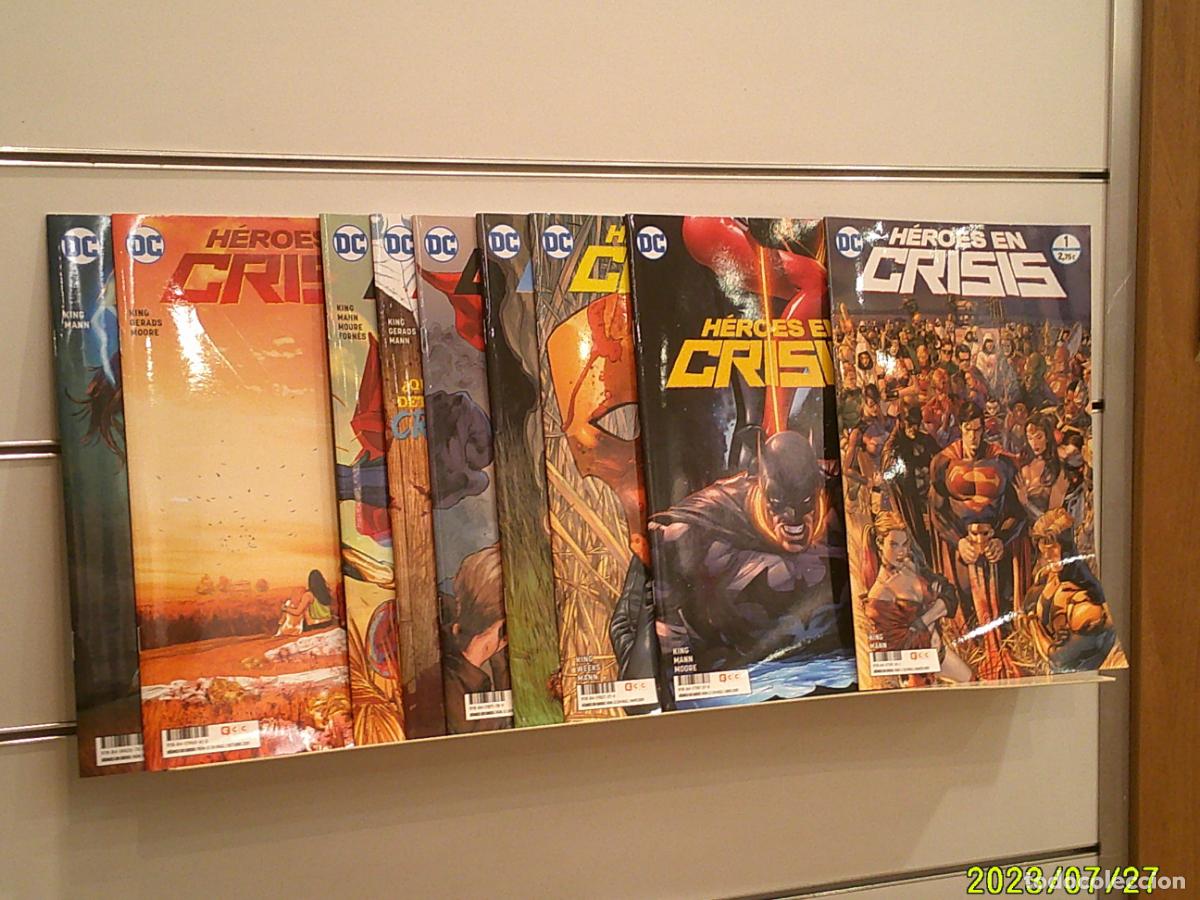 C&oacute;mics: HEROES EN CRISIS COMPLETA 9 NUMEROS DC - ECC OFERTA - Foto 1