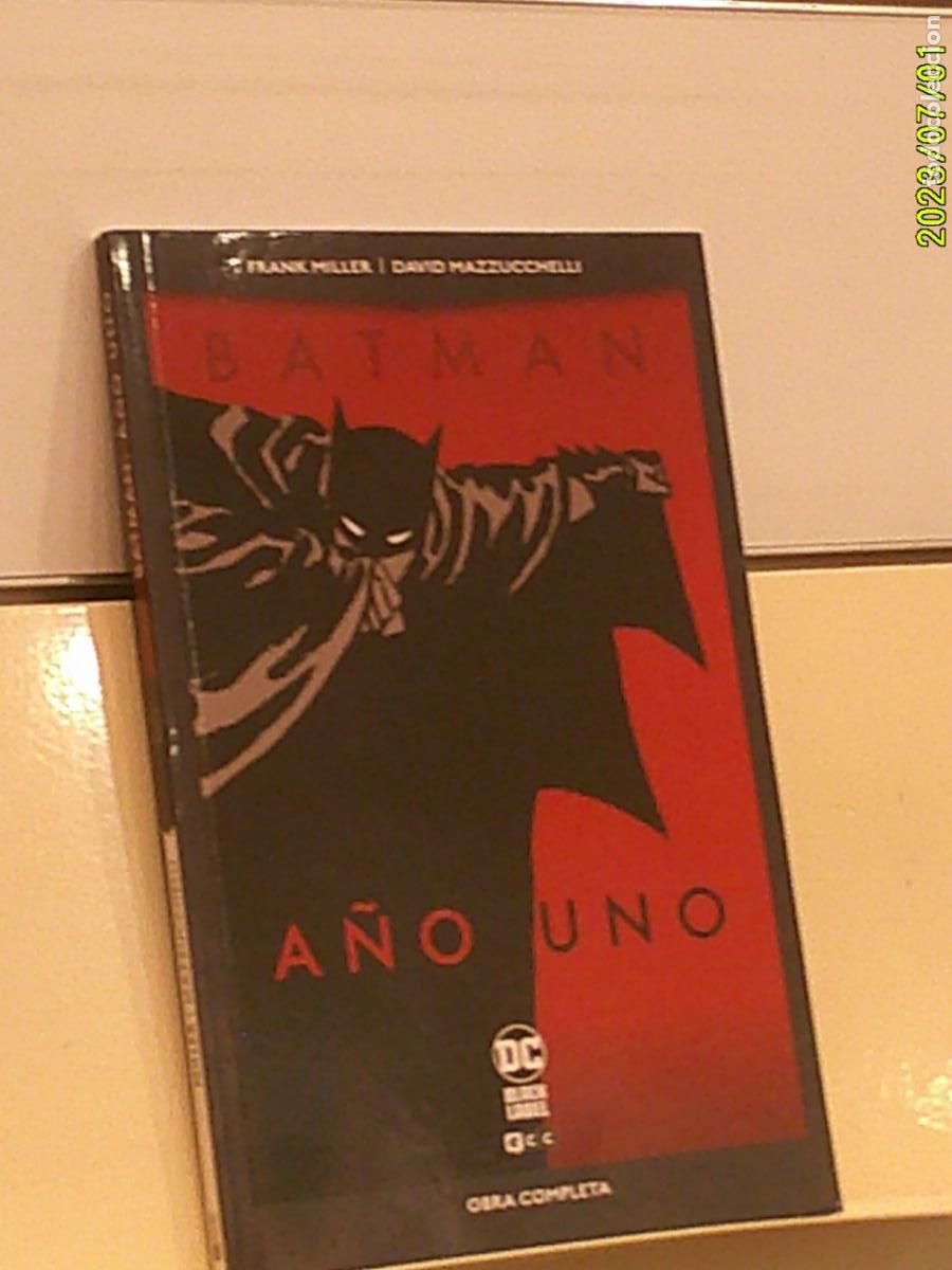 C&oacute;mics: BATMAN A&Ntilde;O UNO FRANK MILLER DC POCKET - ECC