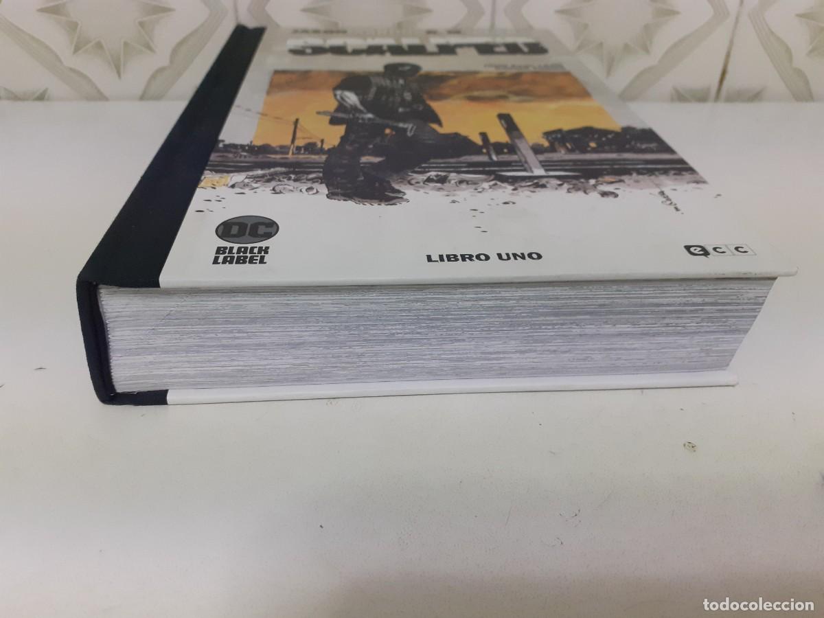 C&oacute;mics: SCALPED EDICION DE LUXE BLANCO Y NEGRO 1 - Foto 6