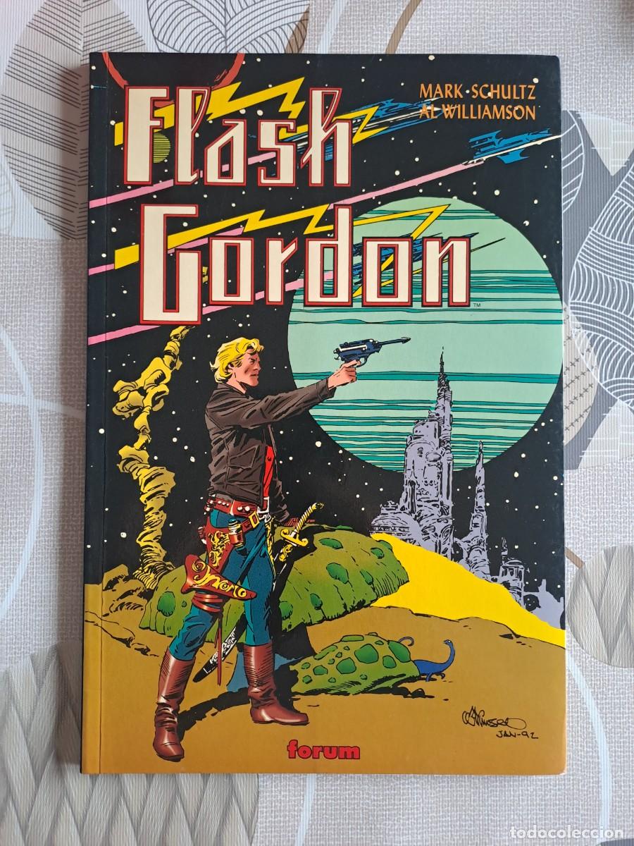 C&oacute;mics: Flash Gordon, regreso a Mongo, F&oacute;rum en muy buen estado Bolsa DA