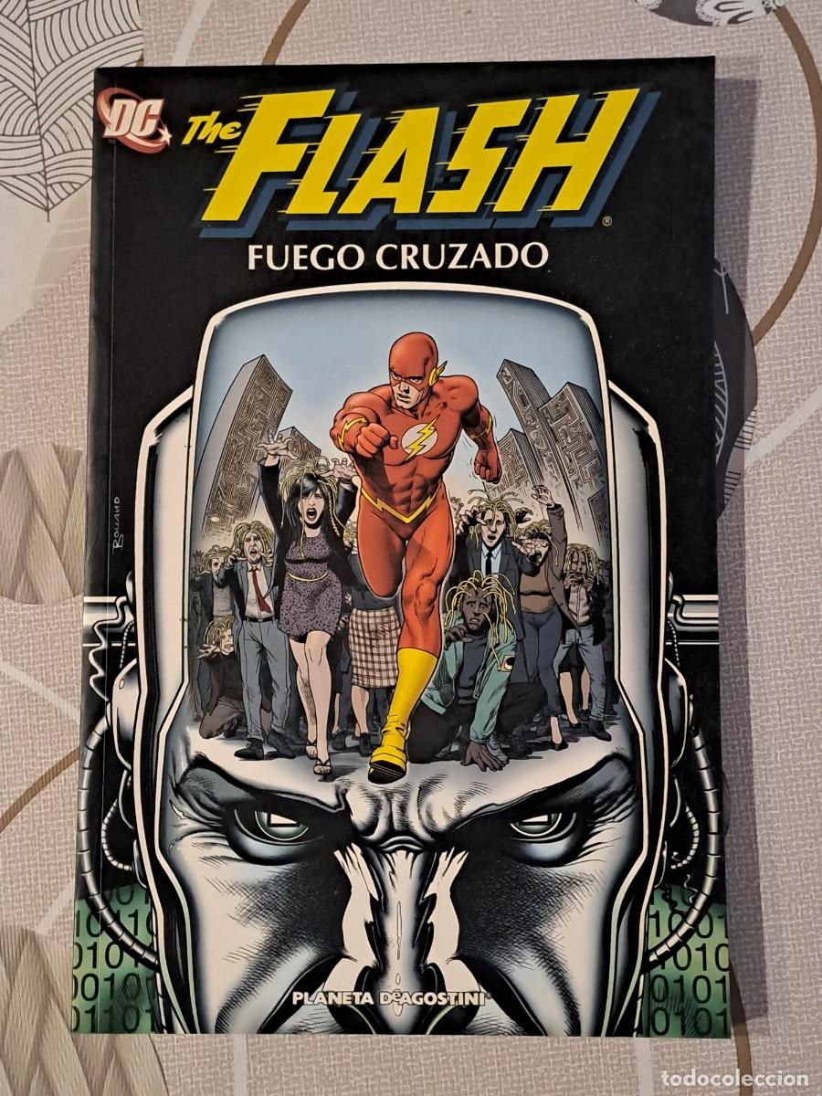C&oacute;mics: Flash, fuego cruzado, Planeta en muy buen estado Bolsa DA