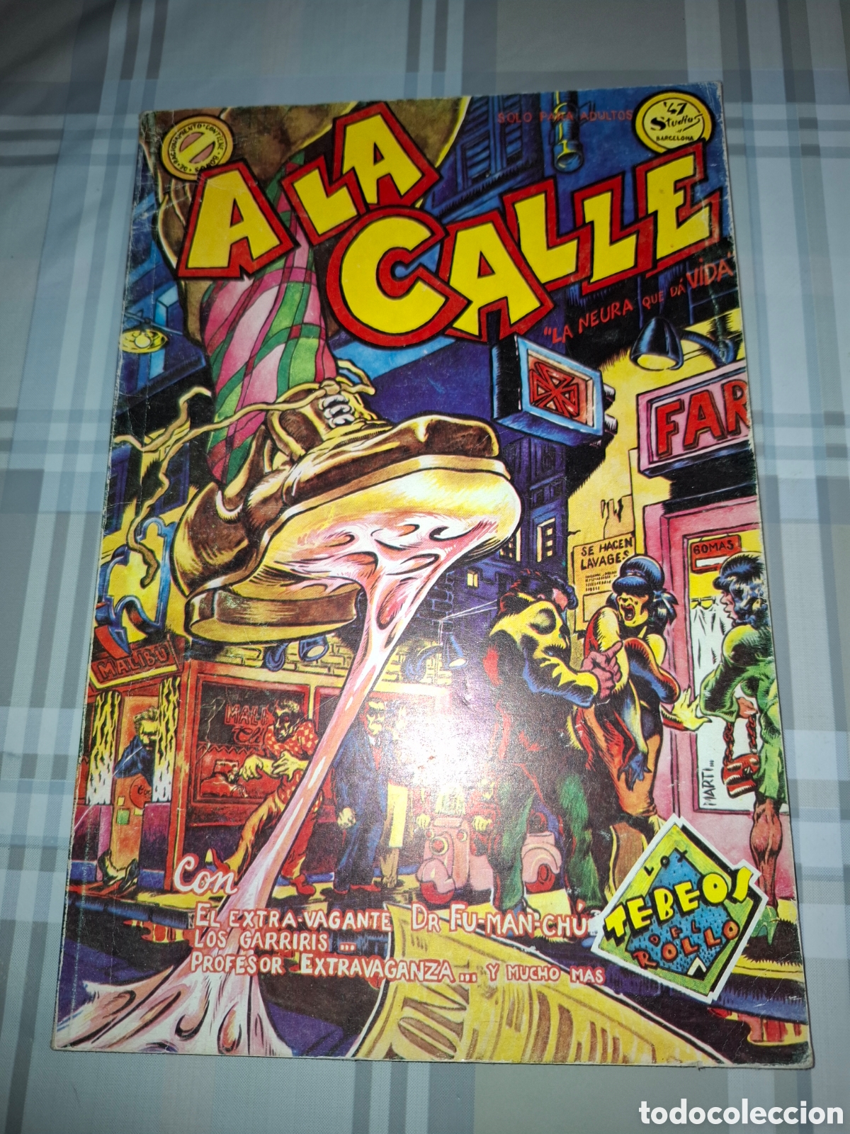 C&oacute;mics: A la calle , Tebeos del Rollo