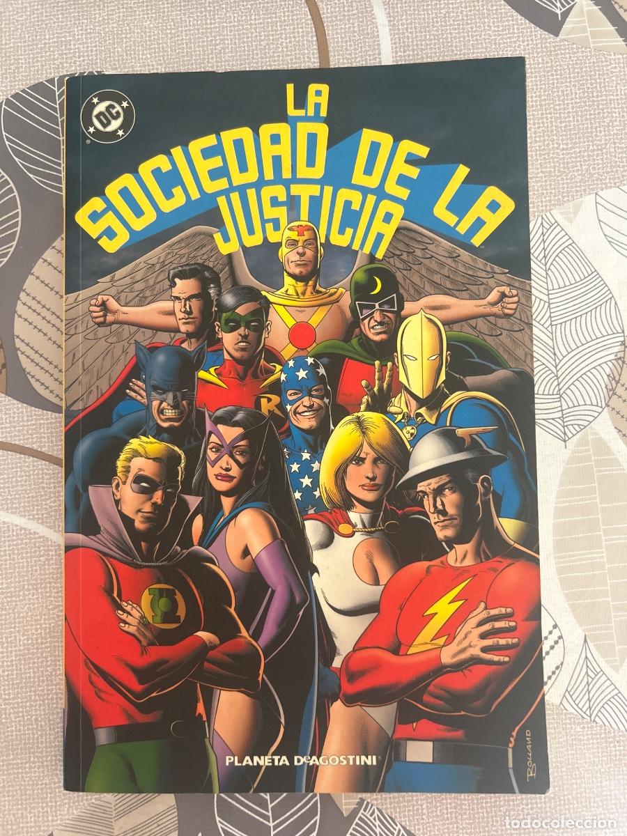 C&oacute;mics: La sociedad de la justicia 2, Planeta en muy buen estado