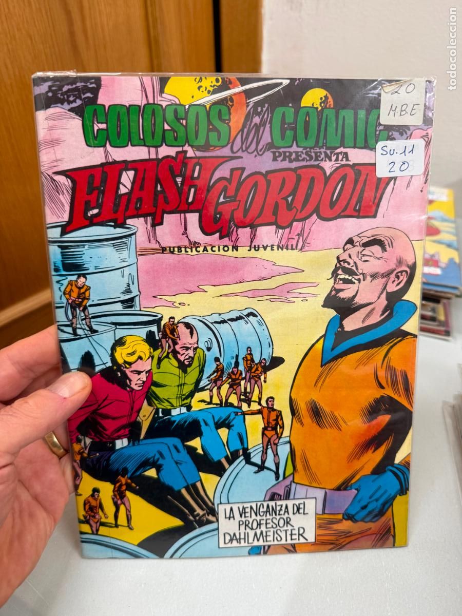 C&oacute;mics: COLOSOS DEL COMIC PRESENTA FLASH GORDON NUMERO 20 BUEN ESTADO