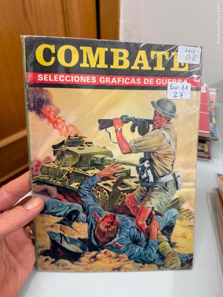 C&oacute;mics: COMBATE NUMERO 44 BUEN ESTADO