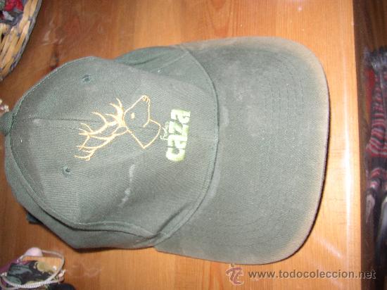 Coleccionismo deportivo: GORRA DE CAZA, CORZO BORDADO. - Foto 1