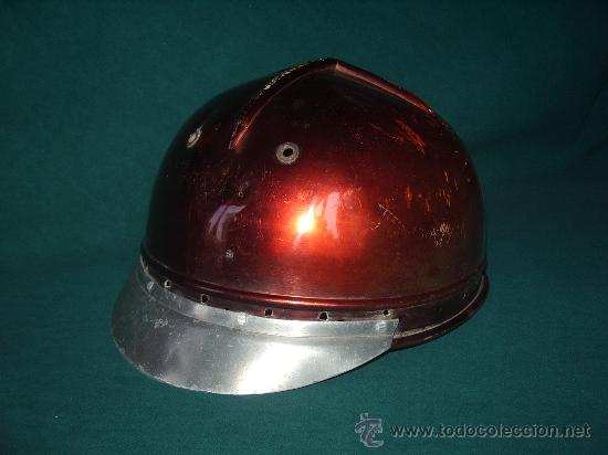 Coleccionismo deportivo: Antiguo CASCO MOTO, met&aacute;lico. - Foto 1