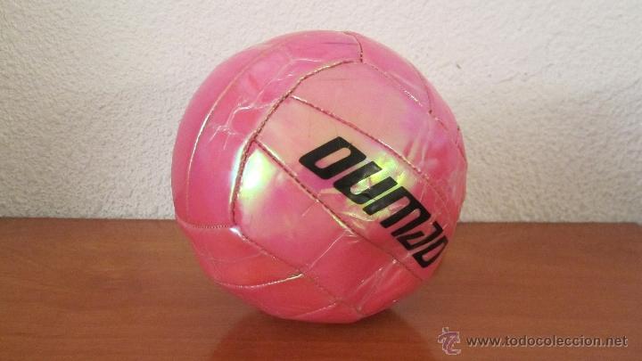 Coleccionismo deportivo: PELOTA DE BALONMANO OUMAO USADA - Foto 1