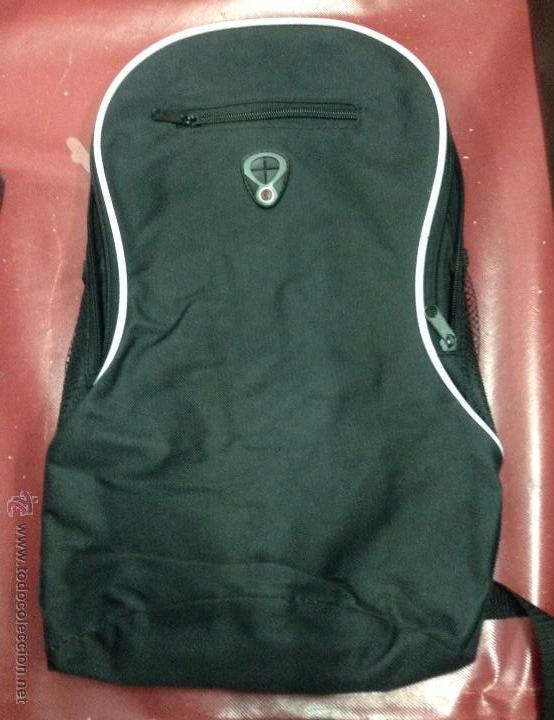 Coleccionismo deportivo: Peque&ntilde;a mochila de paseo - car49 - Foto 1