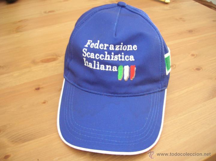 Coleccionismo deportivo: GORRA DE LA FEDERACI&Oacute;N ITALIANA DE AJEDREZ. - Foto 2