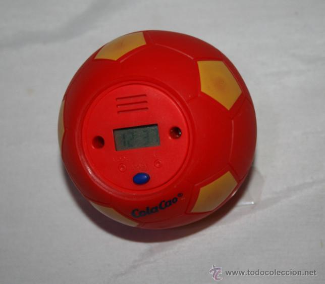 Coleccionismo deportivo: RELOJ BALON DE COLA CAO BARCELONA - Foto 1
