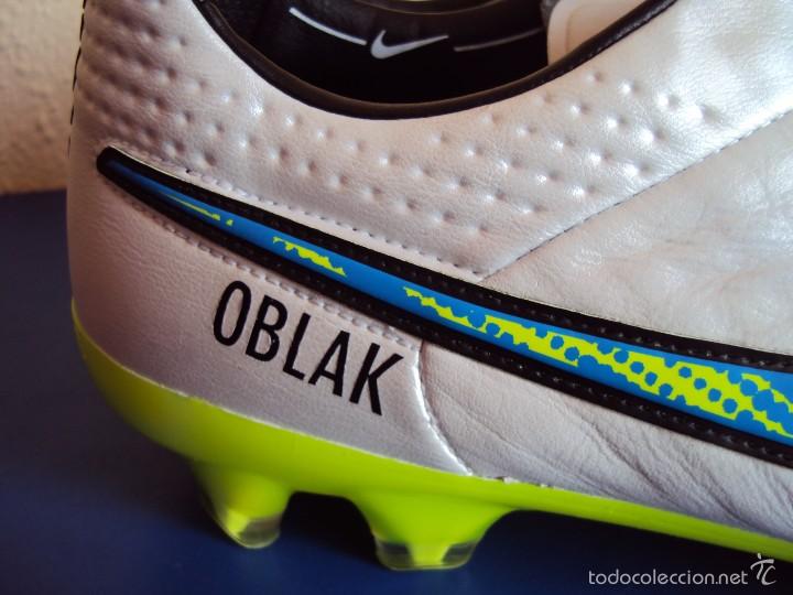 Coleccionismo deportivo: (F-1480)BOTAS DE OBLAK , AT.MADRID , NIKE TIEMPO , MATCH UN WORN - Foto 4